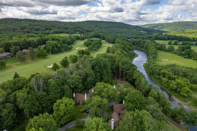Highland 6th Hole & RiverView - Fairway Village 5A - Image 1