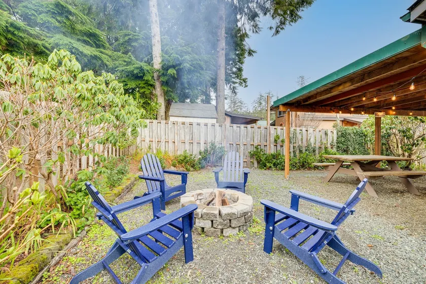 Rockaway Beach Home, Walk to Ocean, Pet Friendly! - Image 1
