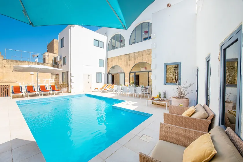 Dar Tal-Moghoz Holiday Home - Image 1