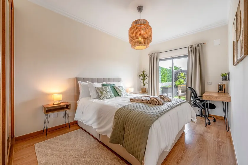 Cozy and serene retreat in São João da Caparica - Image 1