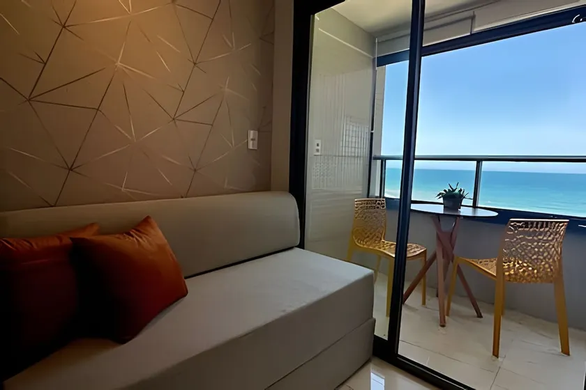 CA714 New Bedroom/Living Room Balcony Sea View - Image 1