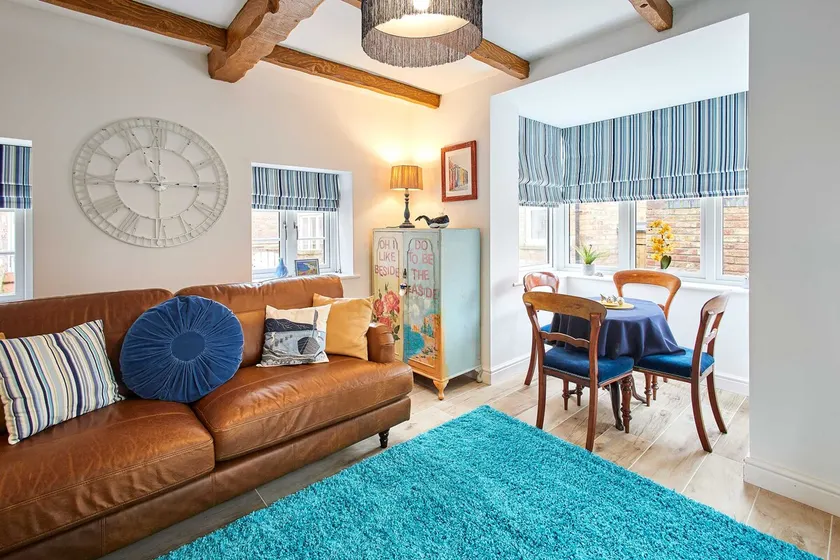 Host & Stay - The Snug - Image 1