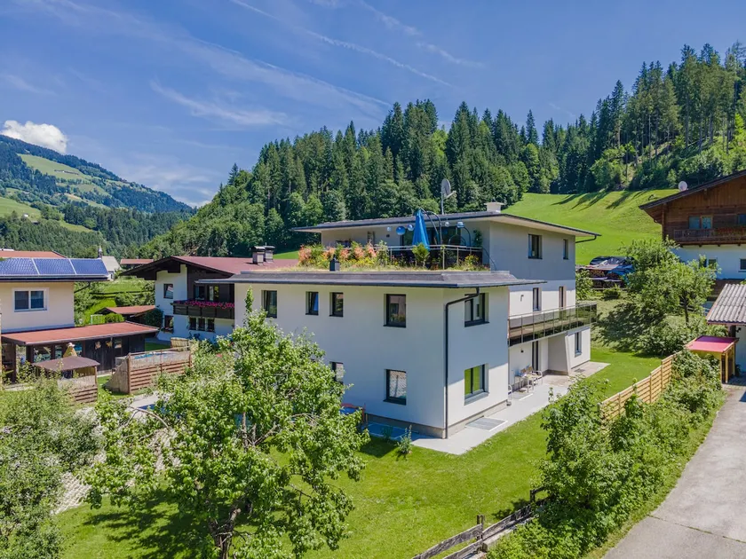 Studio with fitness room, 50 m from the ski-bus - Image 1