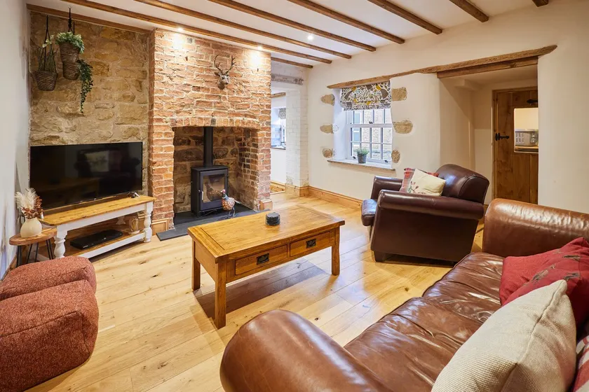 Host & Stay | Badger Cottage - Image 1