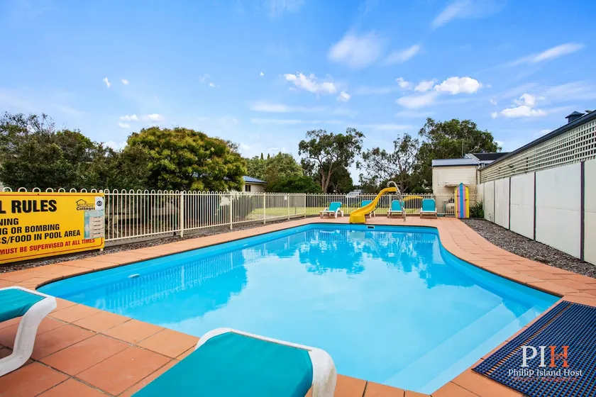 Phillip Island Family Villa with Communal Pool & H - Image 1