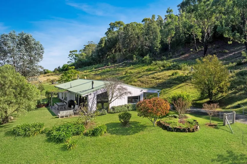 Moosewood House and Cottage, Kangaroo Valley - Image 1