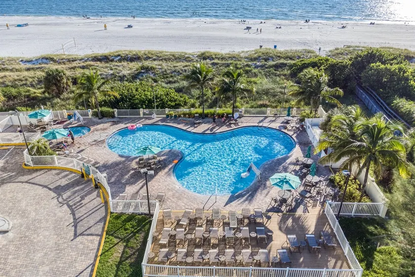 2/2 Sunset Vista, Beach view! Treasure Island 401N - Image 1