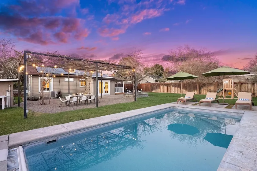 Sonoma Family Cottage with Pool & Hot Tub - Image 1