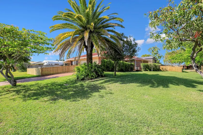 Shoreline House - Image 1