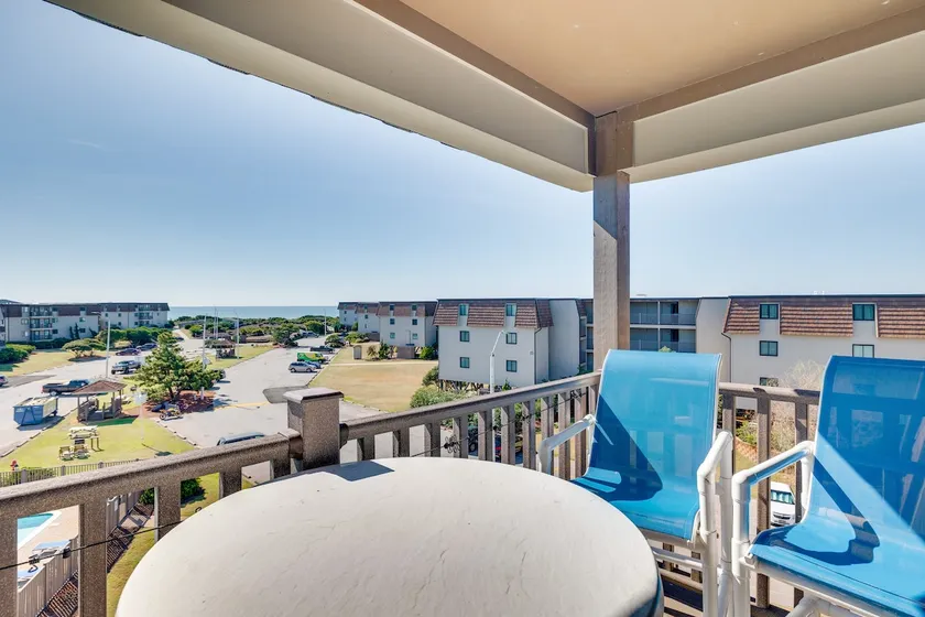 Atlantic Beach Condo w/ Balcony & Beach Access! - Image 1