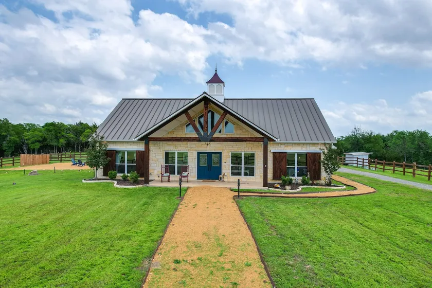 Farm Retreat w/ Furnished Patio: 12 Mi to McKinney - Image 1