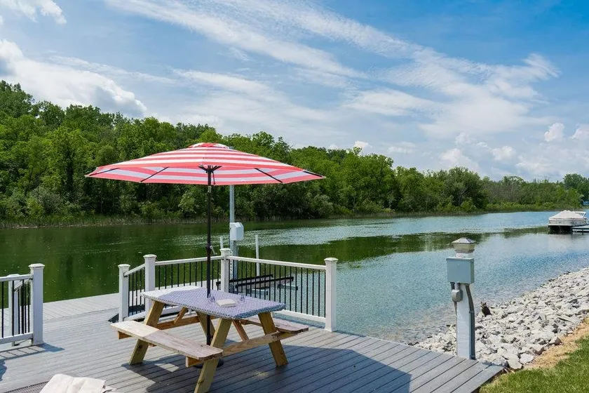 Private Canal Access Cottage with Game Room - Image 1