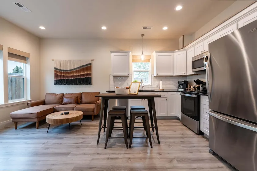 Modern Retreat | Game Room, Breweries & Fun - Image 1