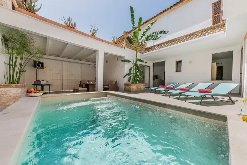 Holiday Home Can Cremat - Image 1