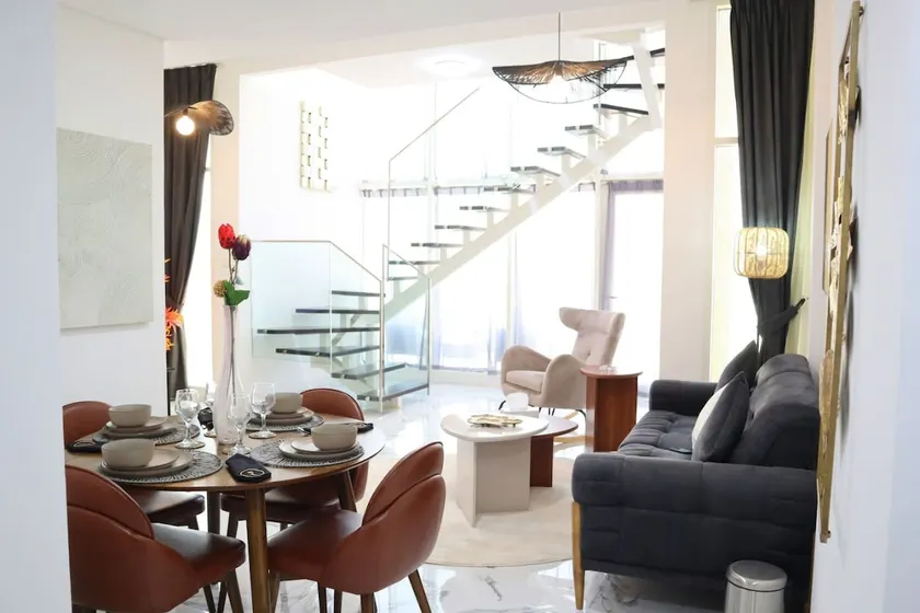 Serene 2BR Eco Escape - Chic Masdar Stay - Image 1