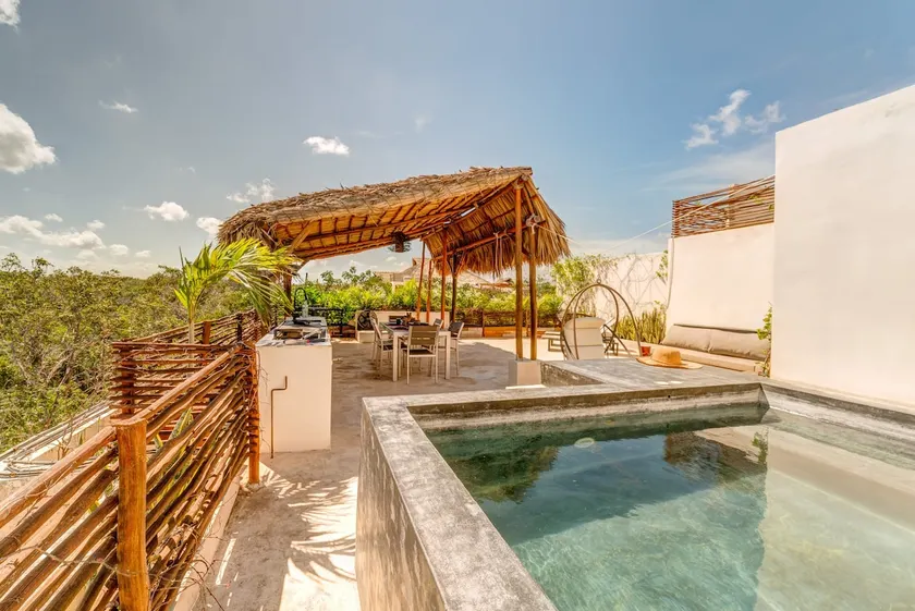 Splendid Penthouse, Rooftop Plunge Pool, 2 Cenotes - Image 1
