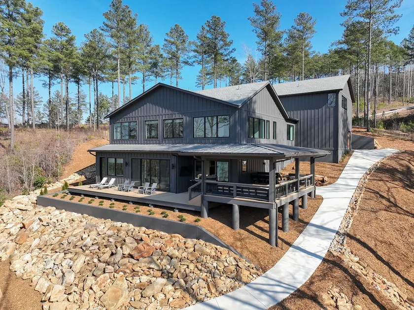 Lake Keowee House - Image 1