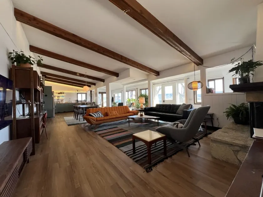 Waterfront Bungalow + Hot Tub • Marina, Lake Pepin - Image 1