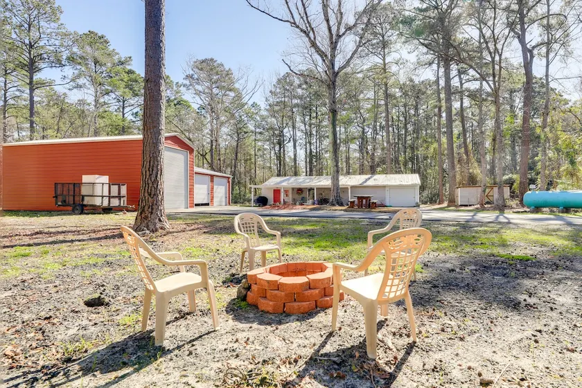 Secluded Newport Getaway w/ Fire Pit & Grill! - Image 1