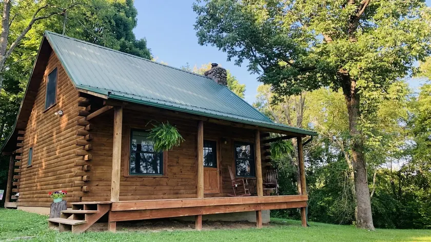 The Crooked Mile Cabin - Image 1