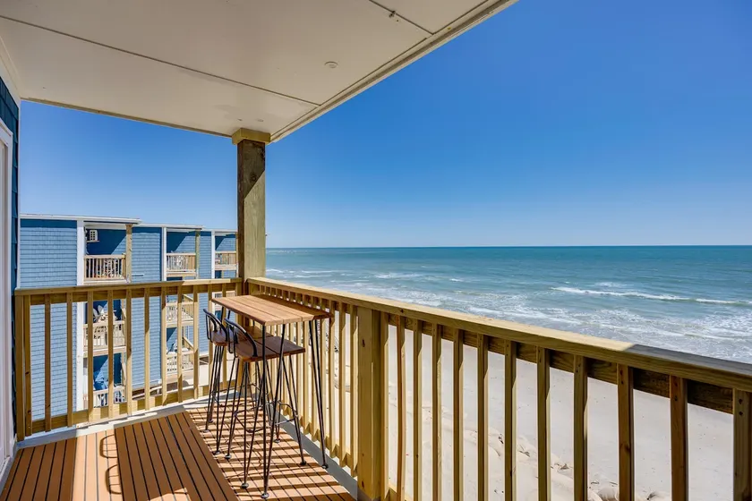 Chic Oceanfront North Topsail Beach Condo w / Deck! - Image 1