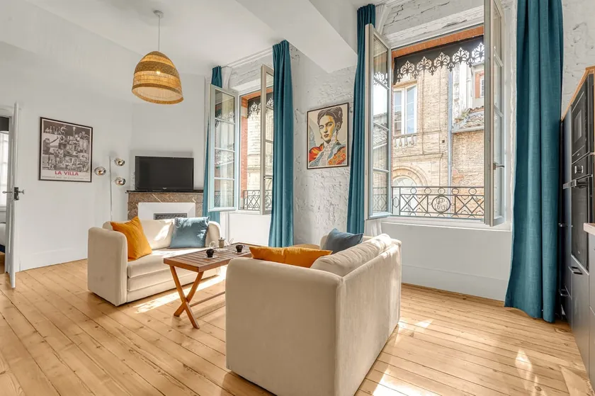 Lamazou - Air-conditioned apartment in the city center - Image 1