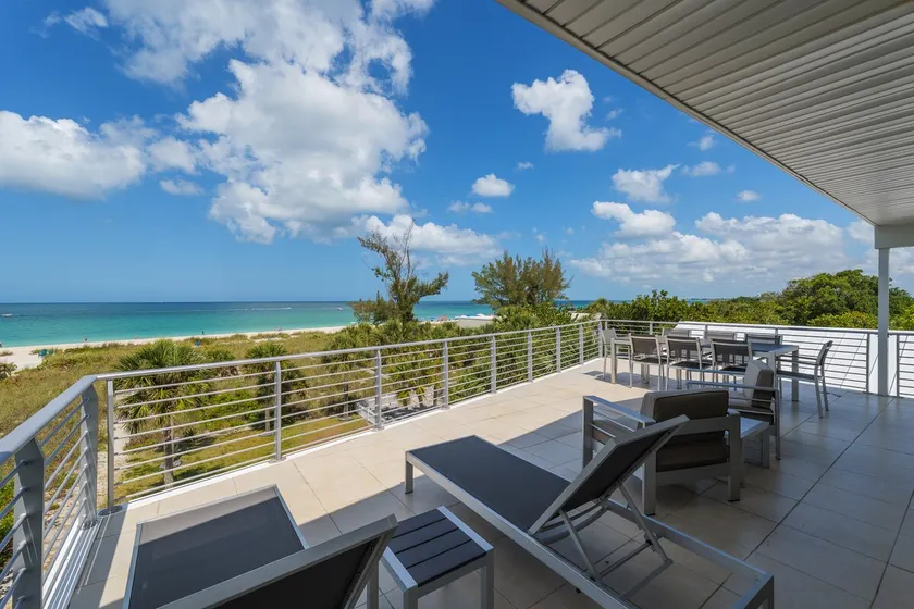 Beach Paradise at the Jetties - 412 - Image 1