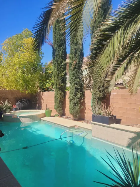 Private Casita with hottub/pool 10 min to strip - Image 1