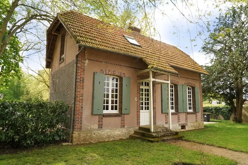 Sylvain's house - Image 1