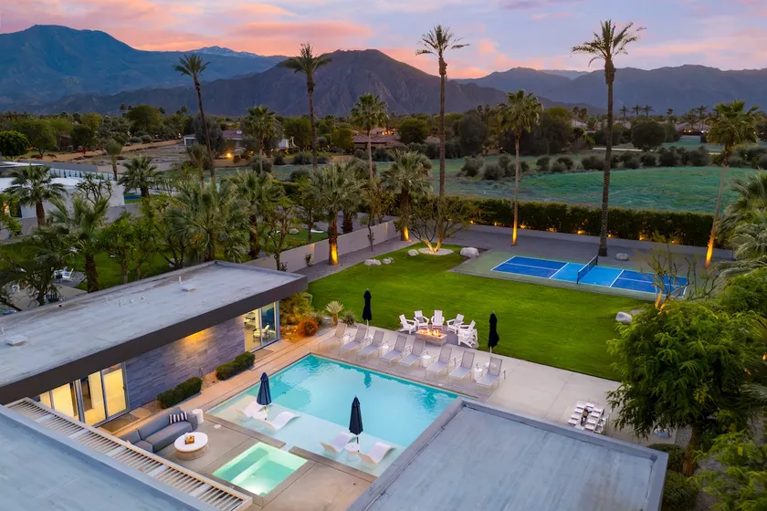 Polo Villa 2 by AvantStay | Expansive Pool w/ Pickleball Court - Image 1