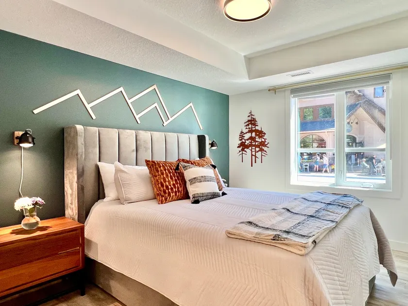 New! Downtown! Mountain View! Free Parking! 2B&2B! - Image 1