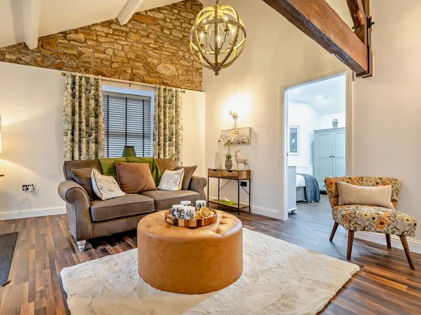 2 Bed in High Peak oc-94058 - Image 1