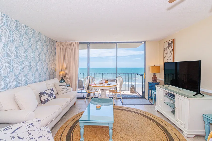 1 BR Suite-Captivating Views-Carolina Reef 602 - Image 1