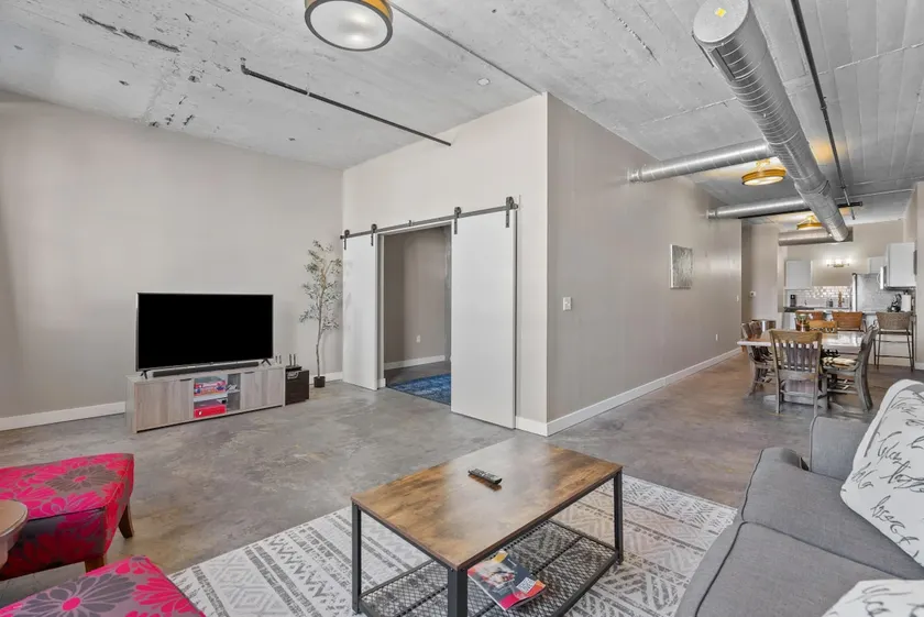 The Nelson Lofts - Unit 5 (3 BR) - Image 1