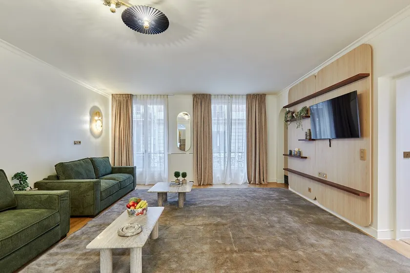 Terrace apartment Trocadero Eiffel Tower by Studio Prestige - Image 1