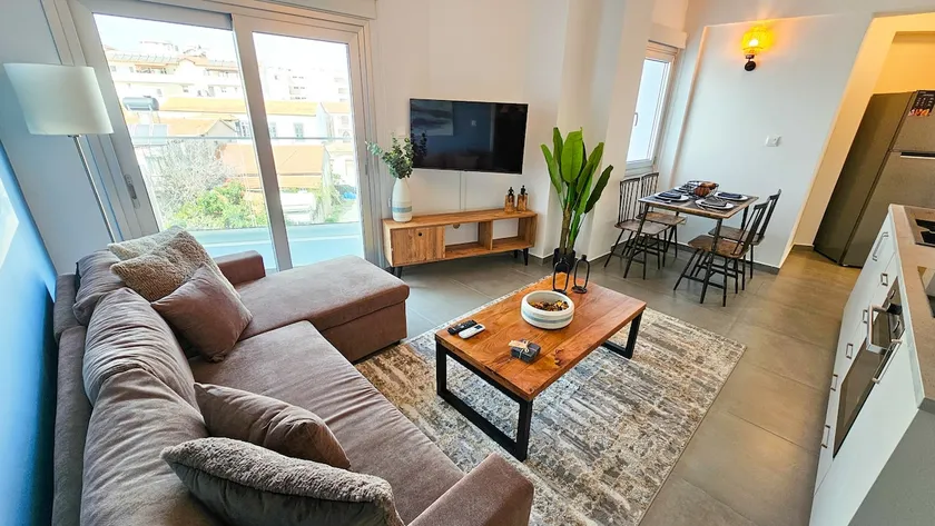 Sealife Citycenter Residences - 1BDR with balcony - Image 1