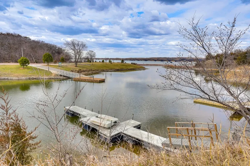 Waterfront Crofton Cabin - Boat Dock & Fire Pit! - Image 1