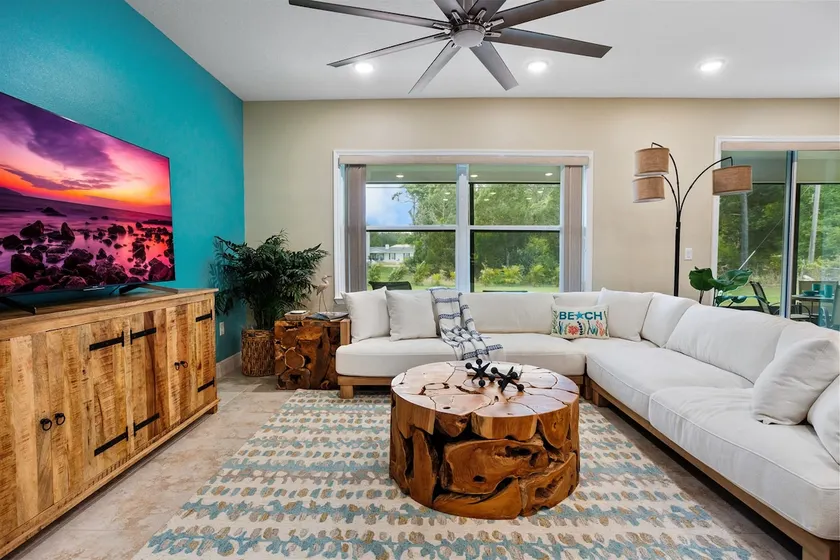 4BR Sebastian Getaway • Beaches, Surf & Fishing - Image 1