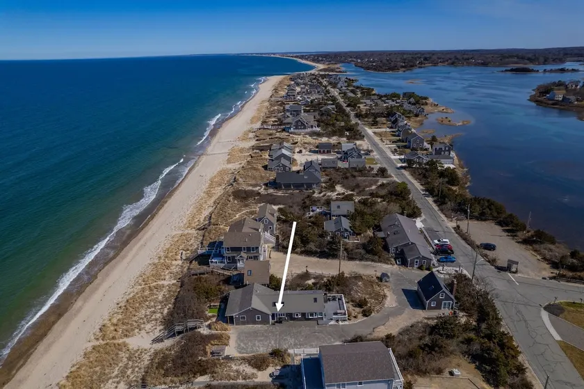 Charmant appartement en copropriété convivial et familial avec barbecue | Vue plage | À côté de la plage - Image 1