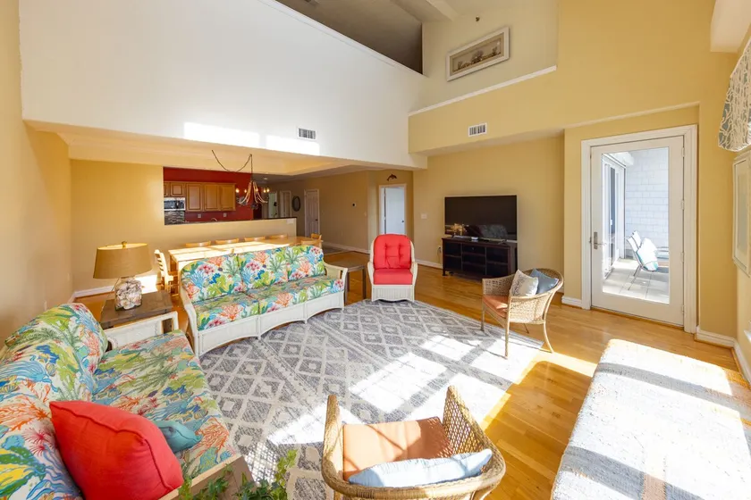 Penthouse Condo Sandbridge Dunes #407 - Image 1
