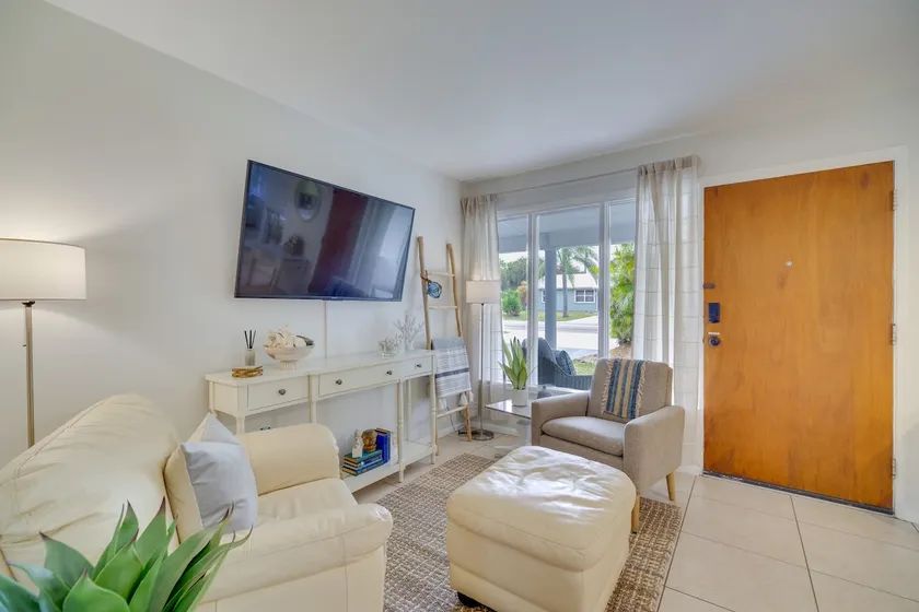 Coastal Vero Beach Home Near the Ocean w/ Patio - Image 1