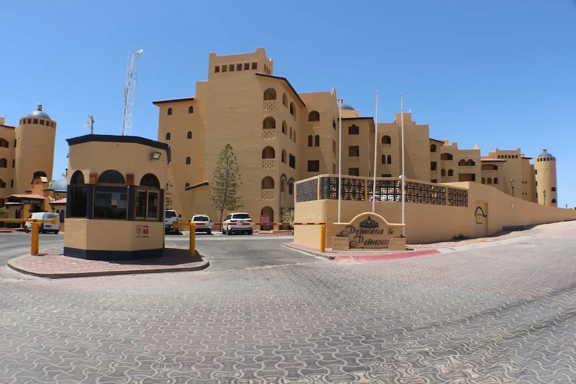 Princesa Resort C-503 Lebe den Traum Rückzugsort Geräumige Perfekte Wohnung mit Meerblick - Image 1