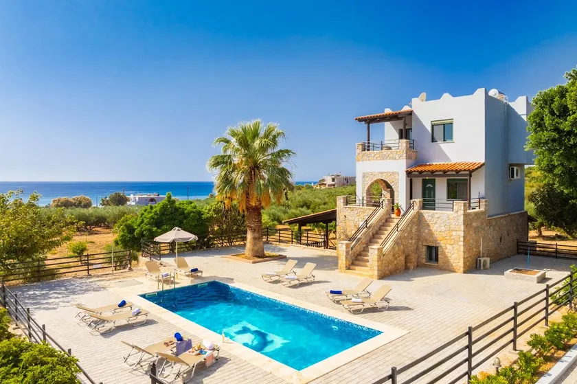 Theo Beach Villa - Image 1