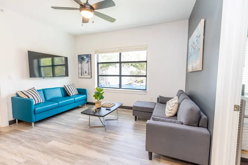 2BR Condo Steps from Mouratoglou Academy | Courts - Image 1