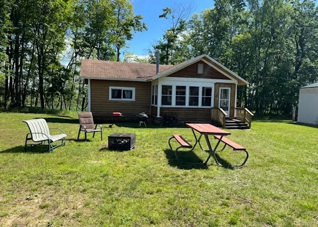 Stony Point Cabin #4 : Catch the Summer Breeze - Image 1