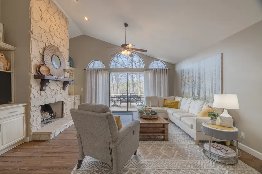 Whippoorwill Manor by Innsbrook Vacations! - Image 1