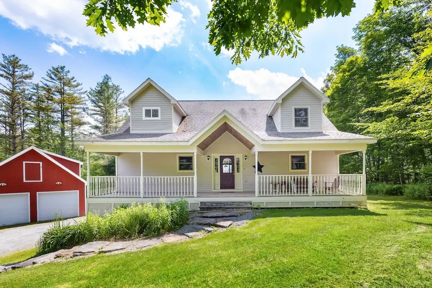 Serene 4-BR Retreat 11-min to Okemo - Image 1