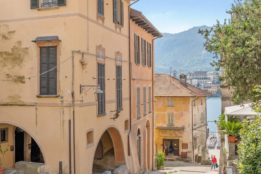 Appartement 'Antro Di Circe - Orta Centro' avec terrasse privée, jardin privé et Wi-Fi - Image 1