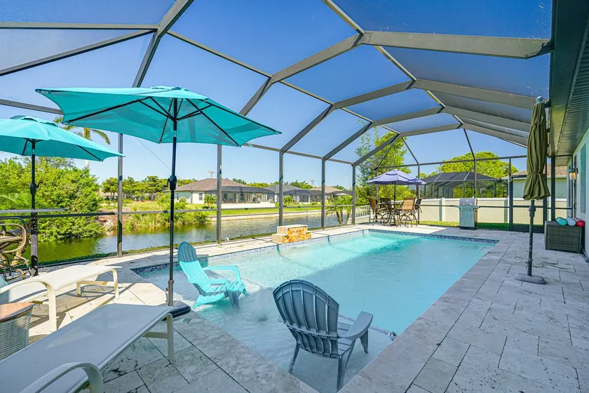8 Mi to Dtwn: Canalfront Home in Cape Coral! - Image 1