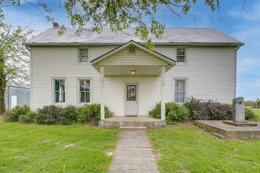 Spacious Owensville Getaway w/ Winery On-site! - Image 1